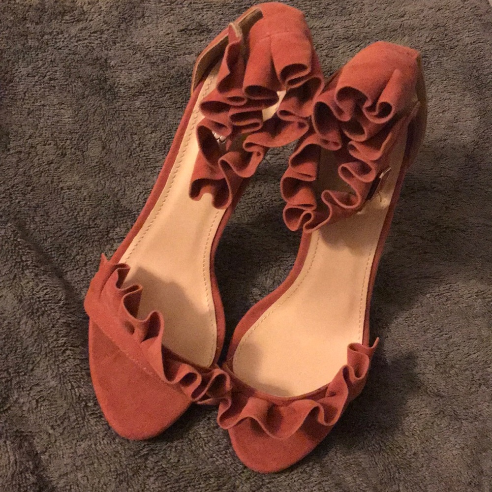 Pink high heels